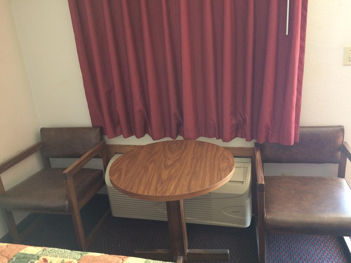 Rexdale Inn Seminole Buitenkant foto