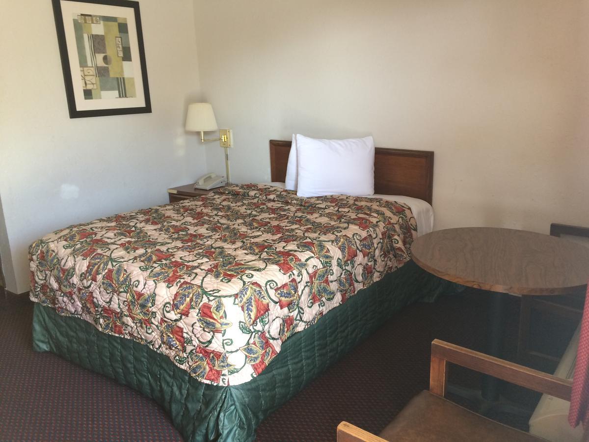 Rexdale Inn Seminole Buitenkant foto