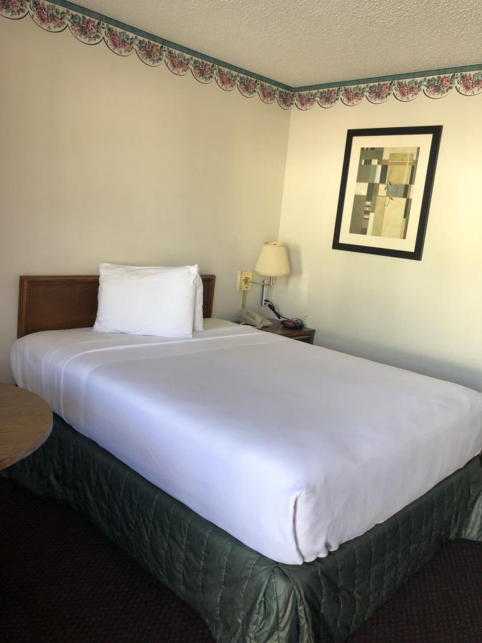 Rexdale Inn Seminole Buitenkant foto